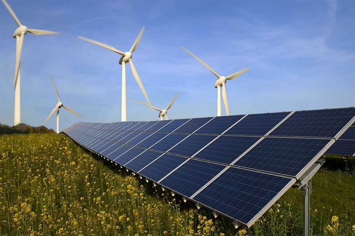 تشریح برنامه‌ها و اقدامات صورت گرفته برای توسعه انرژی‌های پاک توسط وزیر نیرو